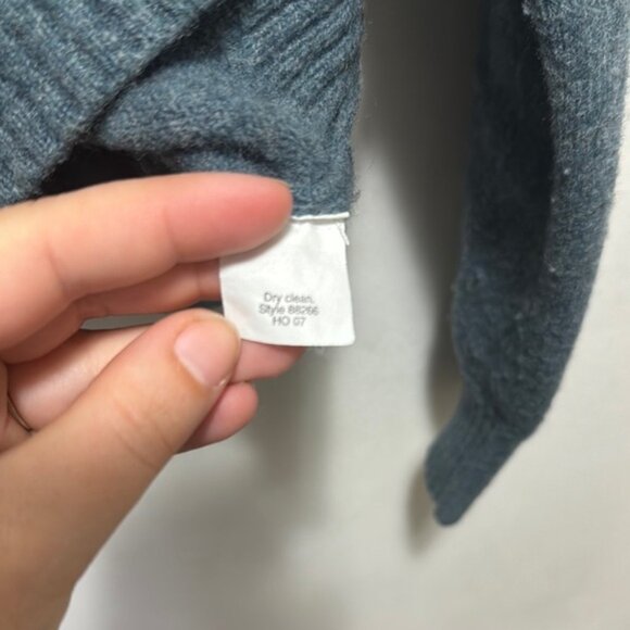 J. Crew Blue Crew Neck Sweater 100% lambs wool women’s large - Picture 3 of 8
